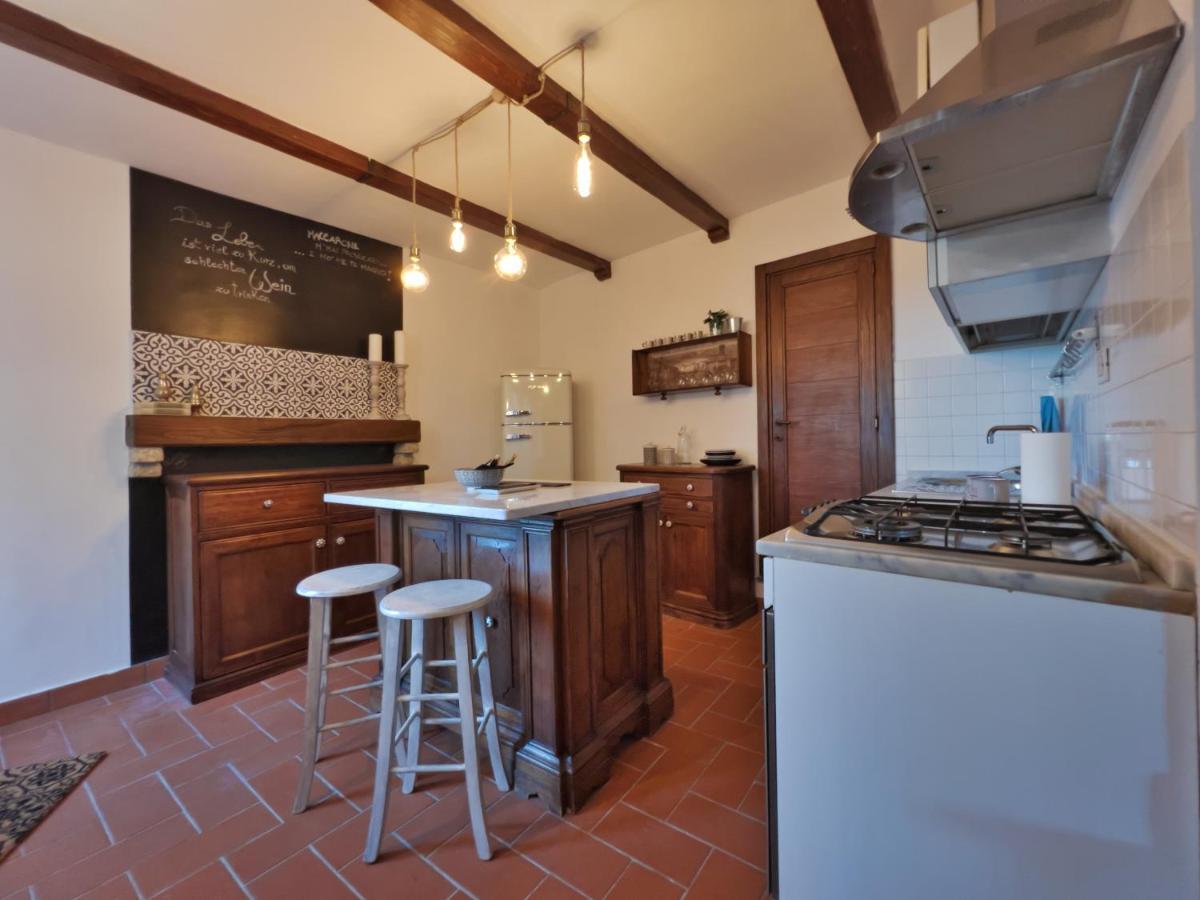 Appartamento Le Scalette Nemi Exterior foto